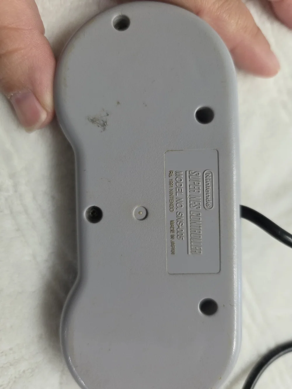 Nintendo Wired Retro Controller - Gray with Purple Buttons